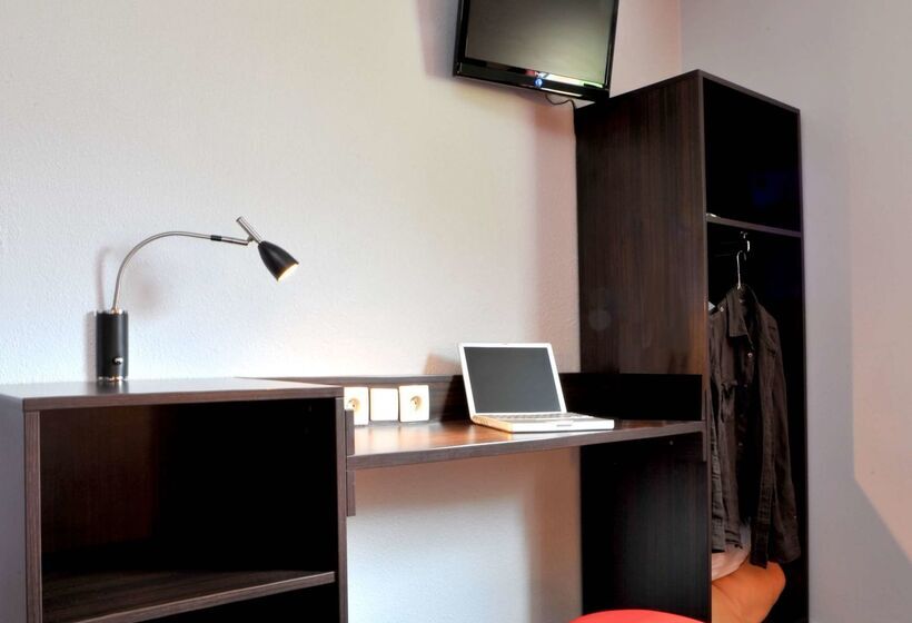 Brit Hotel St Quentin/nord