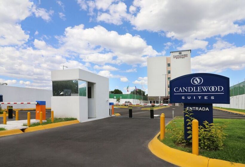 Отель Candlewood Suites Celaya By Ihg