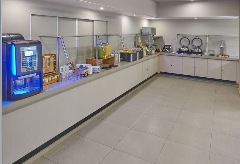 Отель City Express Suites By Marriott Playa Del Carmen