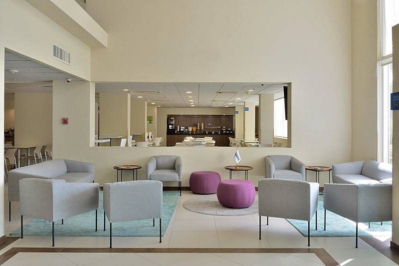 Отель City Express Suites By Marriott Playa Del Carmen