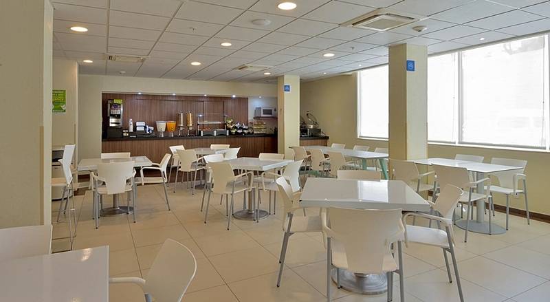 Отель City Express Suites By Marriott Playa Del Carmen