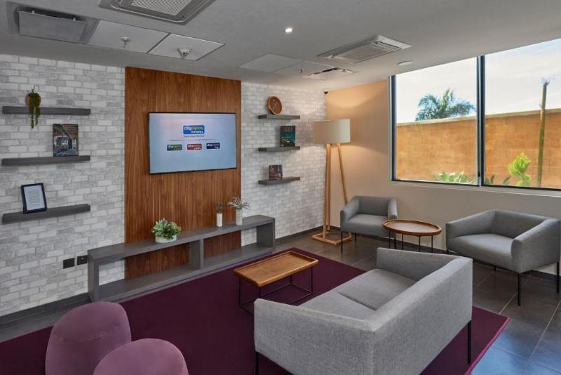 Отель City Express By Marriott Rosarito