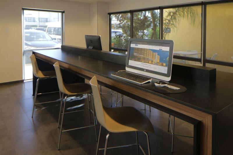 Отель City Express By Marriott Rosarito