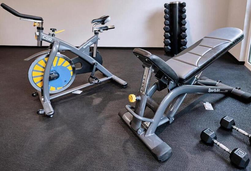 فندق City Express Suites By Marriott Silao Aeropuerto