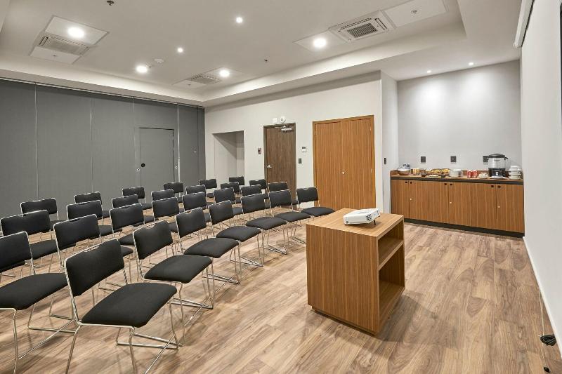 هتل City Express Suites By Marriott Silao Aeropuerto