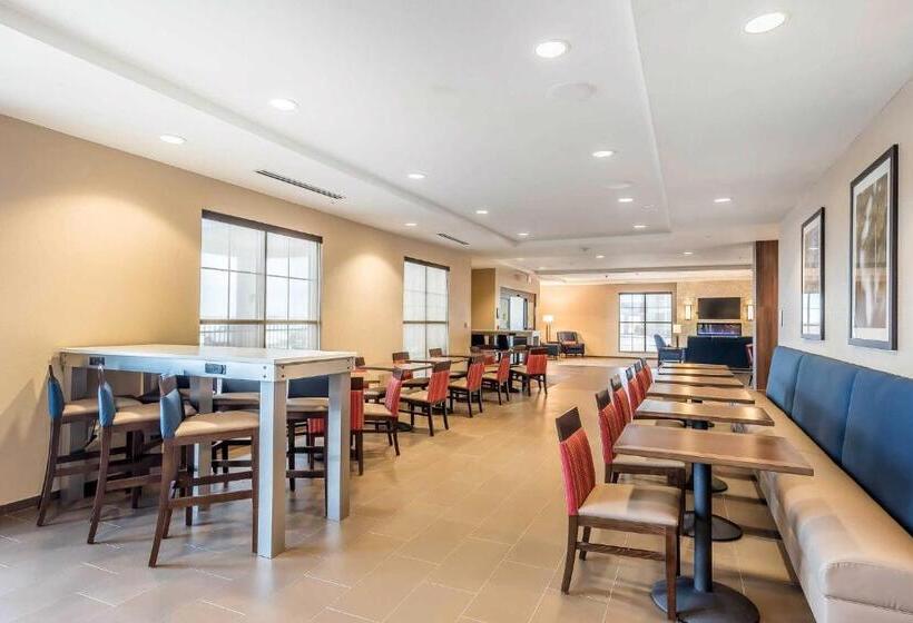 فندق Comfort Inn & Suites Sidney I 80