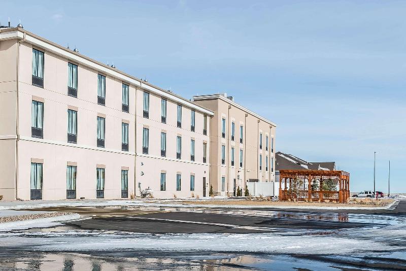 فندق Comfort Inn & Suites Sidney I 80