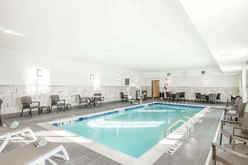 فندق Comfort Inn & Suites Sidney I 80