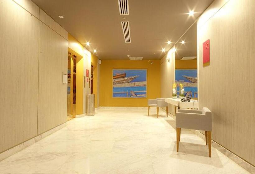 Отель Crowne Plaza Barranquilla, An Ihg