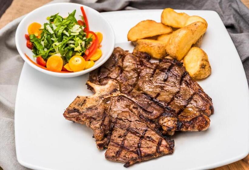 هتل Crowne Plaza Barranquilla, An Ihg