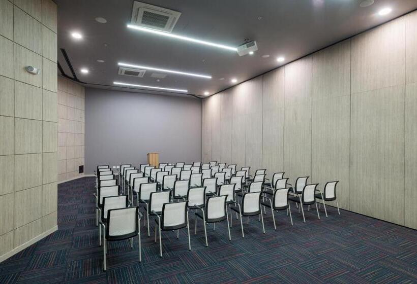 Отель Crowne Plaza Barranquilla, An Ihg