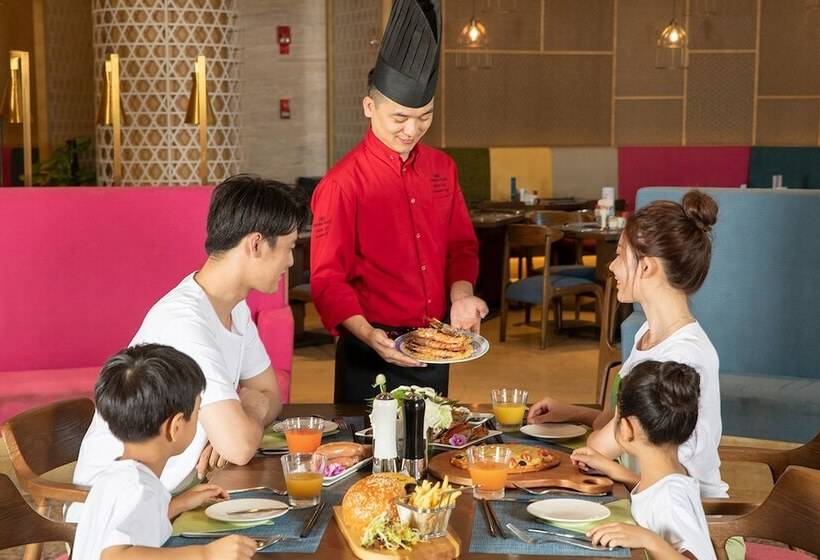 ホテル Crowne Plaza Ningbo Xiangshan Sea View By Ihg