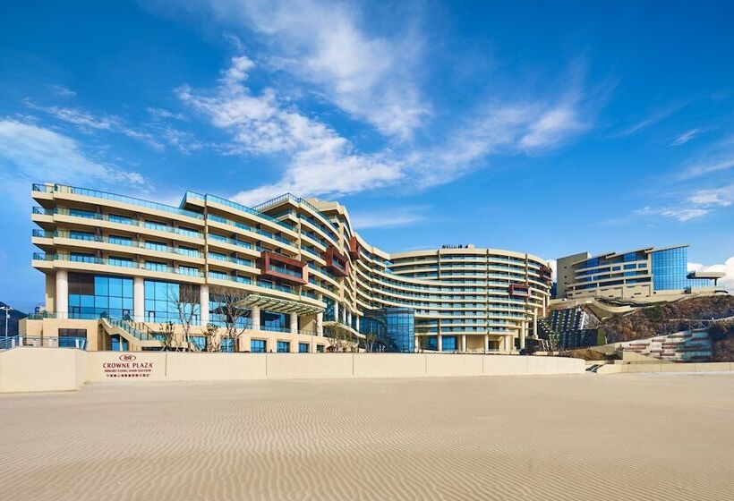 ホテル Crowne Plaza Ningbo Xiangshan Sea View By Ihg