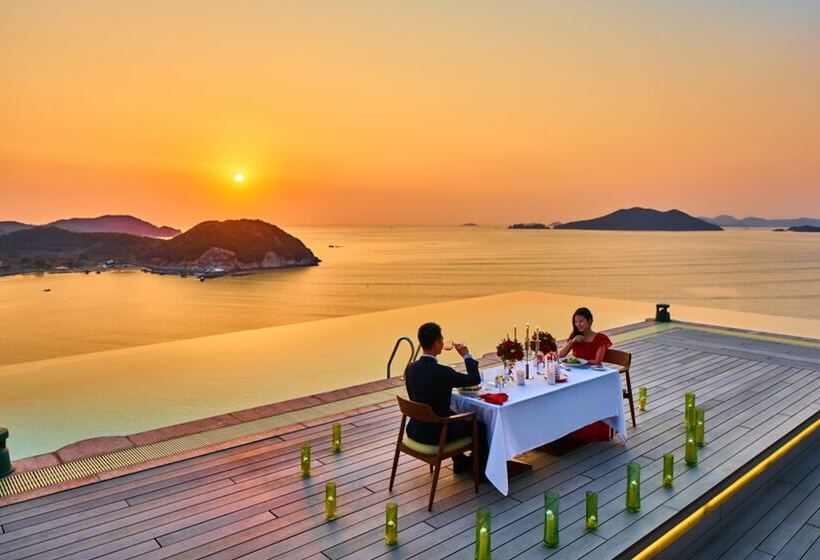 ホテル Crowne Plaza Ningbo Xiangshan Sea View By Ihg