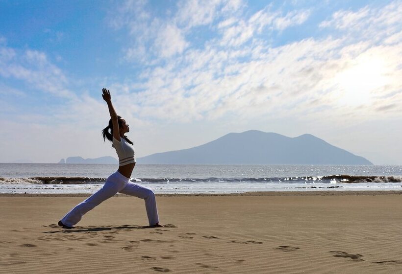 ホテル Crowne Plaza Ningbo Xiangshan Sea View By Ihg