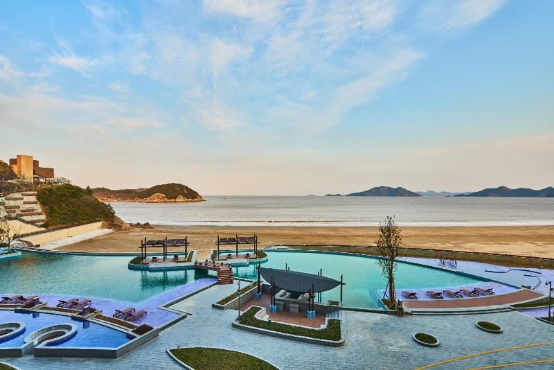 ホテル Crowne Plaza Ningbo Xiangshan Sea View By Ihg