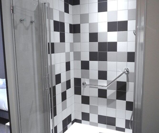 هتل Hôtel De Tourny   Boutique Hôtel Bordeaux Centre