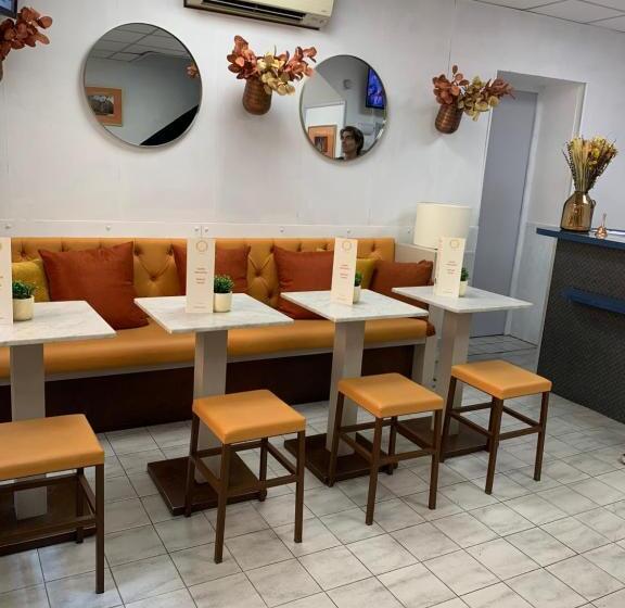 호텔 Hôtel Des Arts Aix