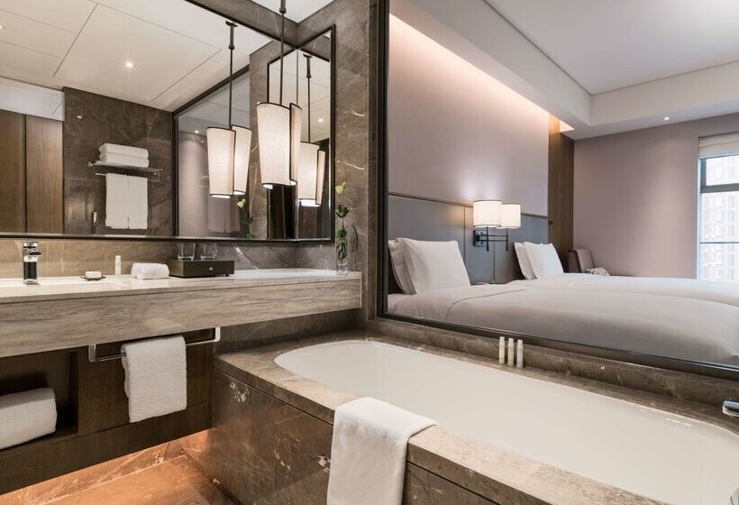 Doubletree By Hilton Hotel Shiyan