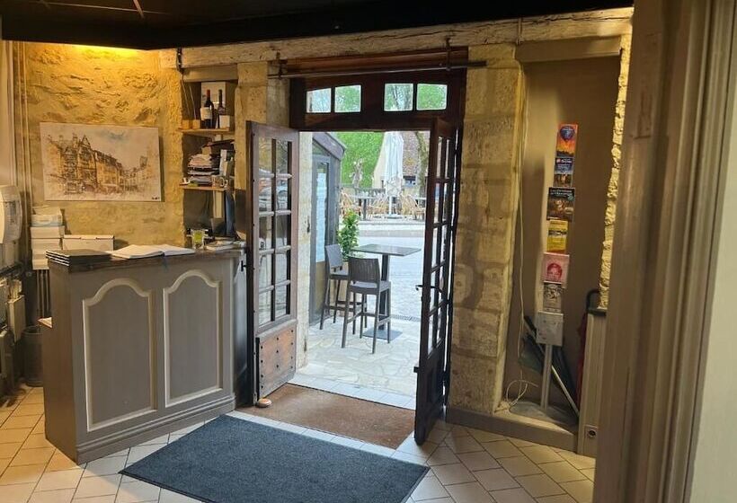 Отель Du Chateau