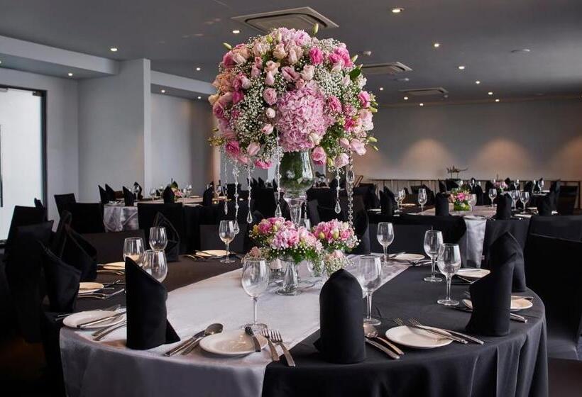 فندق Grand Ion Delemen