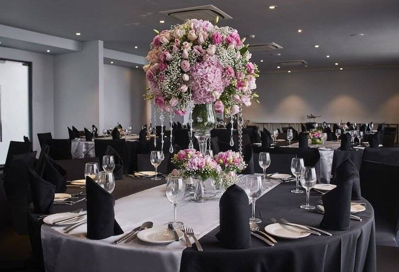 فندق Grand Ion Delemen