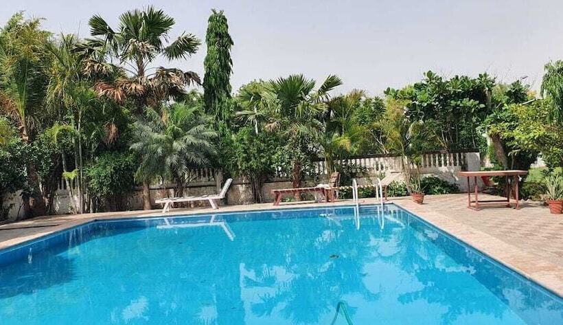 هتل Green Park Resort