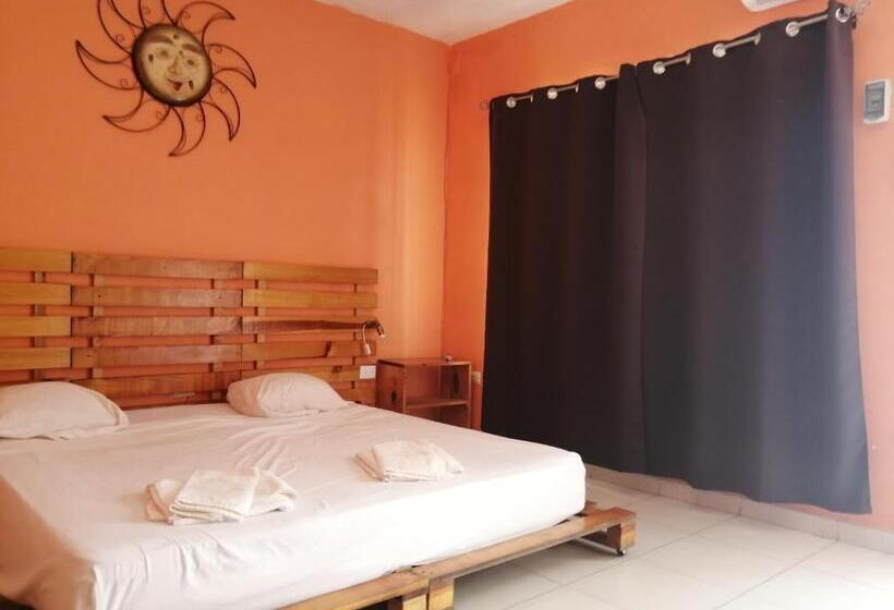 בית מלון כפרי Guest House La Casa Del Quetzal