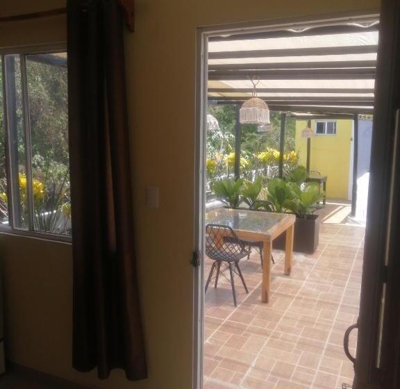 בית מלון כפרי Guest House La Casa Del Quetzal