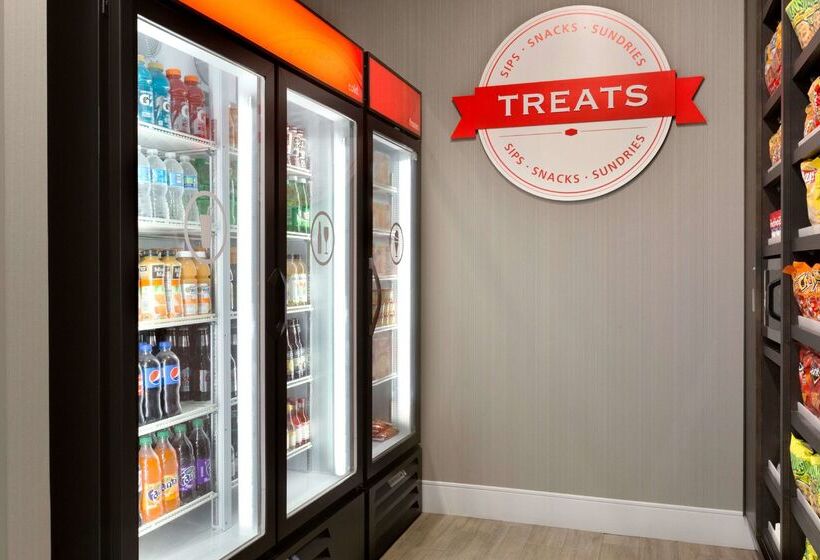 هتل Hampton Inn North Olmsted Cleveland Airport