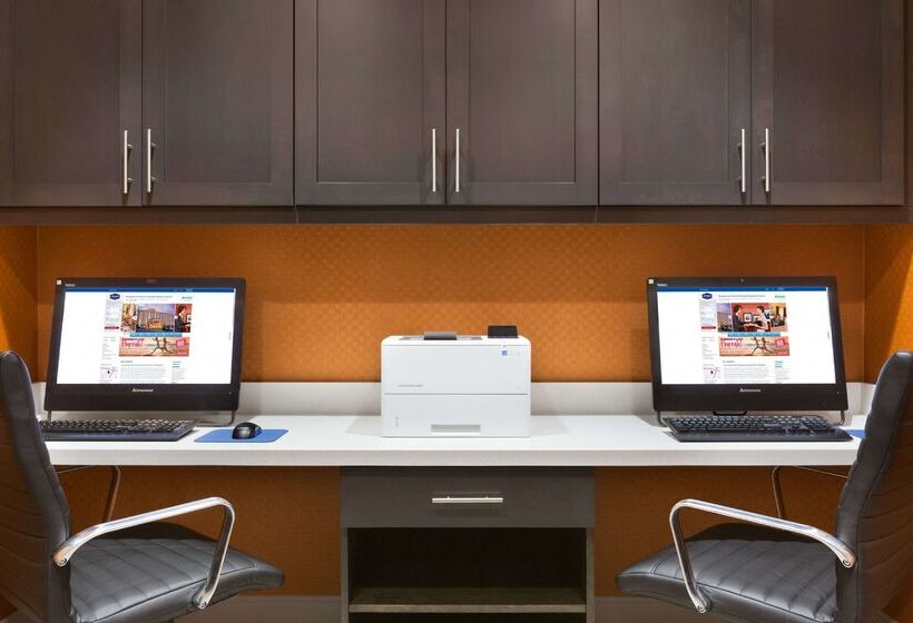 호텔 Hampton Inn North Olmsted Cleveland Airport