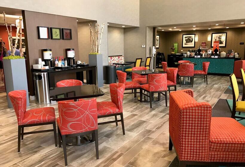 فندق Hampton Inn & Suites Moore