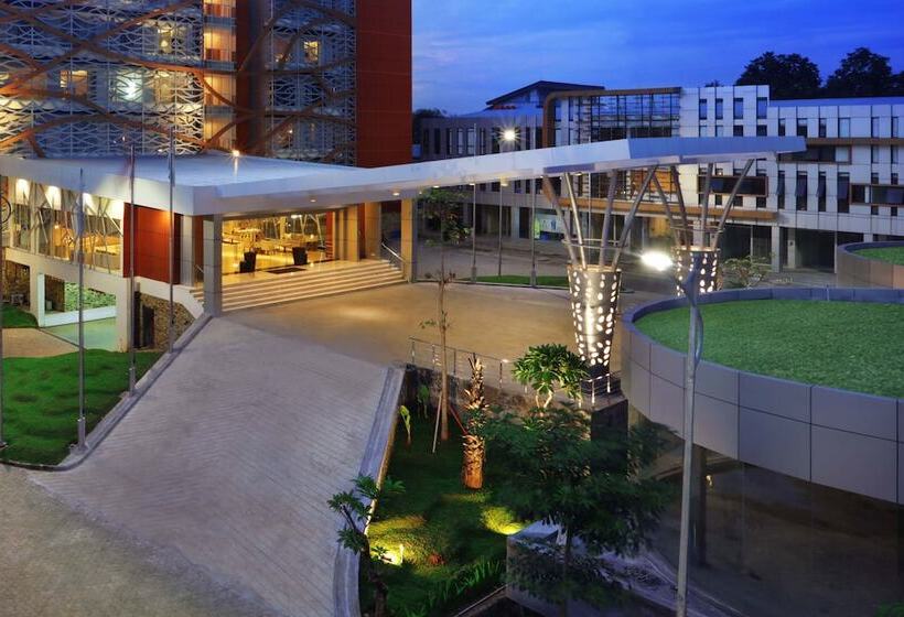 酒店 Harper Perintis By Aston