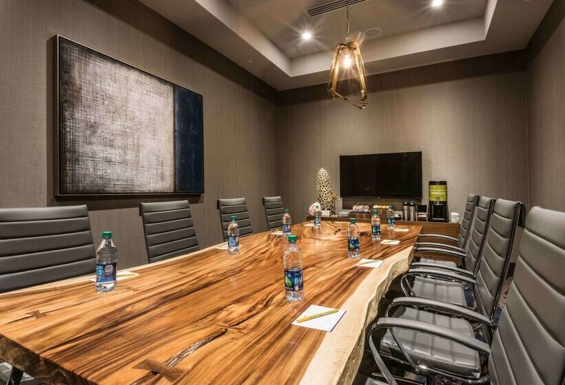 فندق Hilton Garden Inn Foxborough Patriot Place