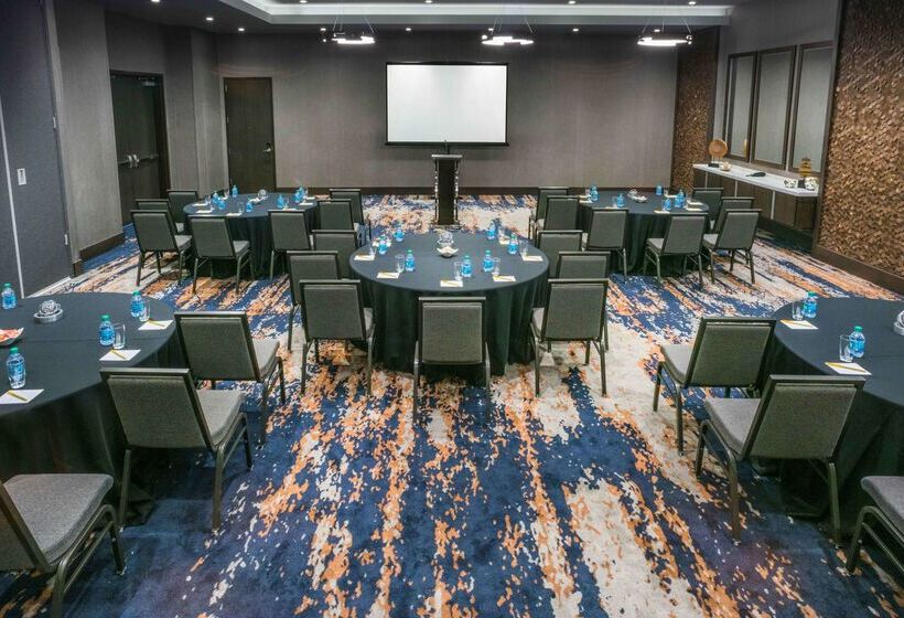 فندق Hilton Garden Inn Foxborough Patriot Place