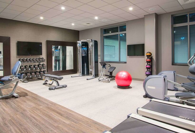 فندق Hilton Garden Inn Foxborough Patriot Place