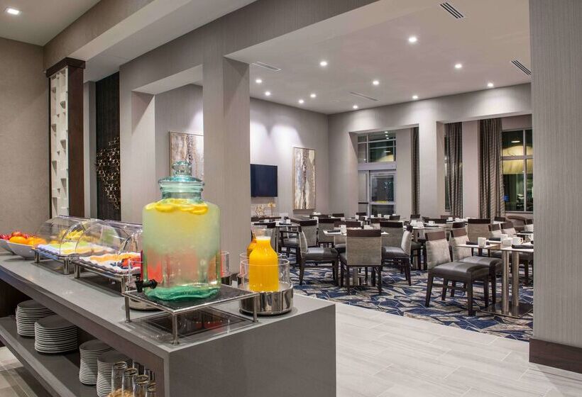 فندق Hilton Garden Inn Foxborough Patriot Place