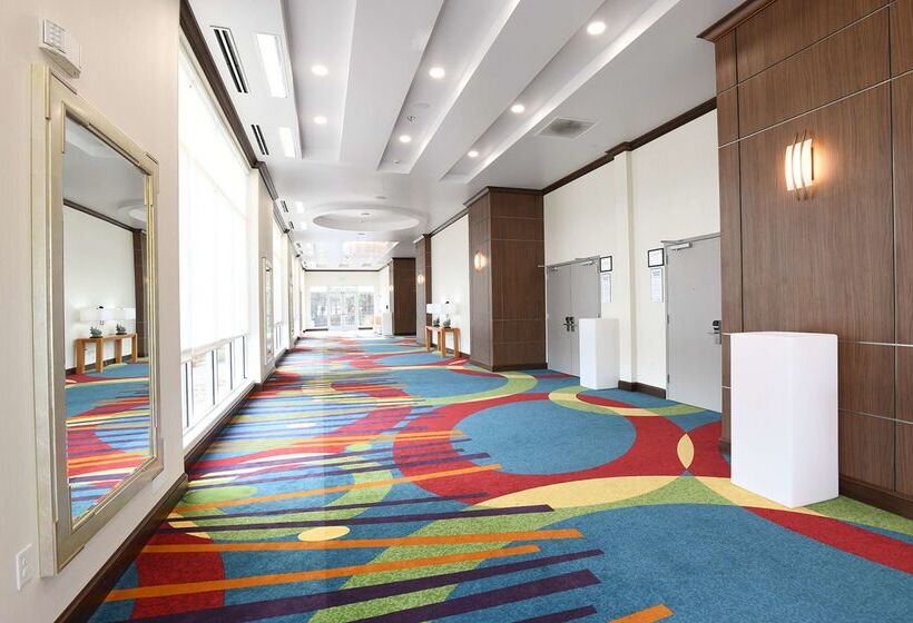 هتل Hilton Garden Inn Jacksonville