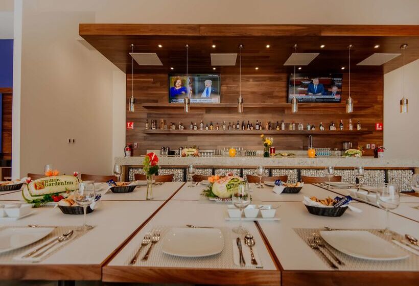 ホテル Hilton Garden Inn Puebla Angelópolis, Mexico