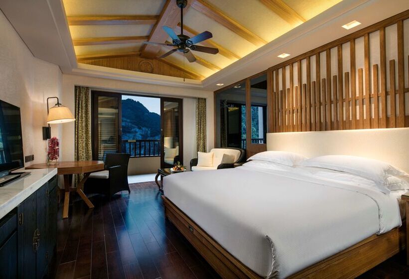 בית מלון כפרי Hilton Sanqingshan Resort