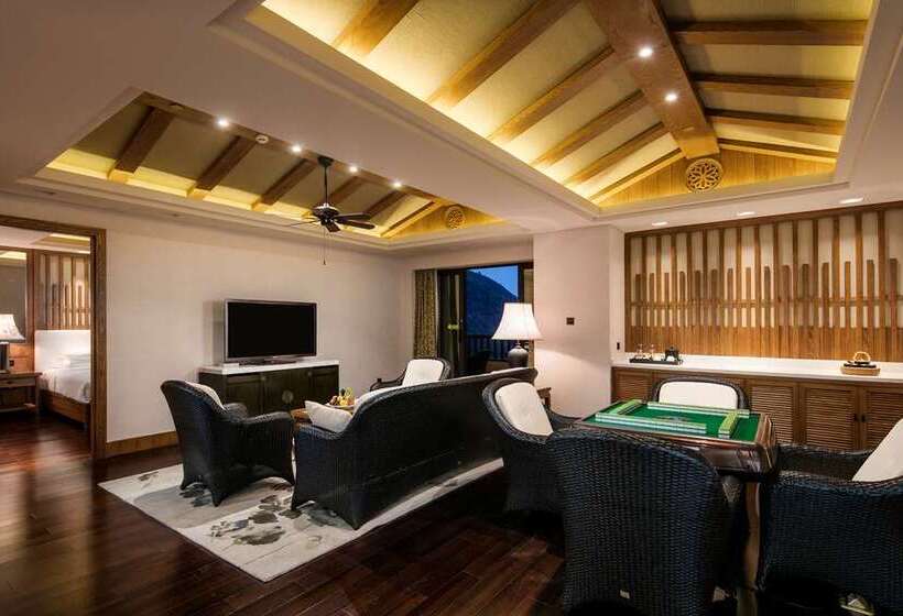 فندق Hilton Sanqingshan Resort