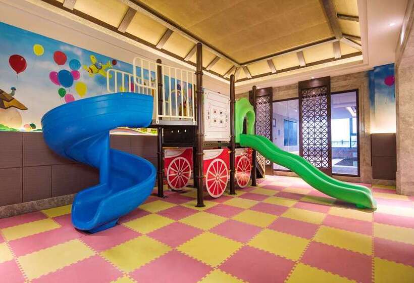 בית מלון כפרי Hilton Sanqingshan Resort