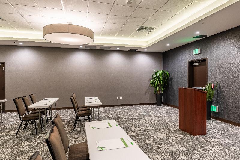 Holiday Inn Hotel & Suites Silicon Valley – Milpitas, An Ihg