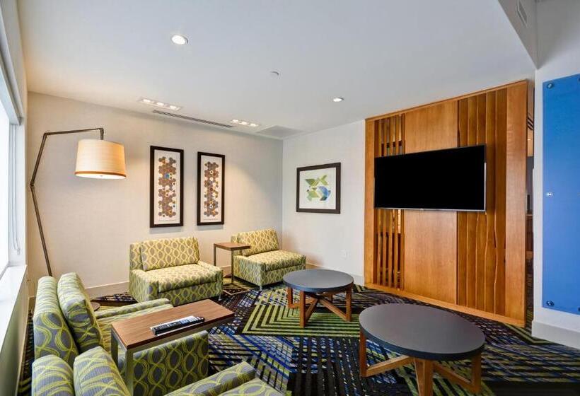 Отель Holiday Inn Express Evansville, An Ihg