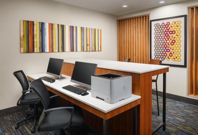 酒店 Holiday Inn Express & Suites Oakhurst Yosemite Park Area, An Ihg