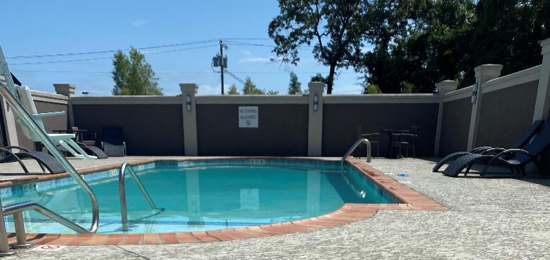 هتل Holiday Inn Express Pineville Alexandria Area By Ihg