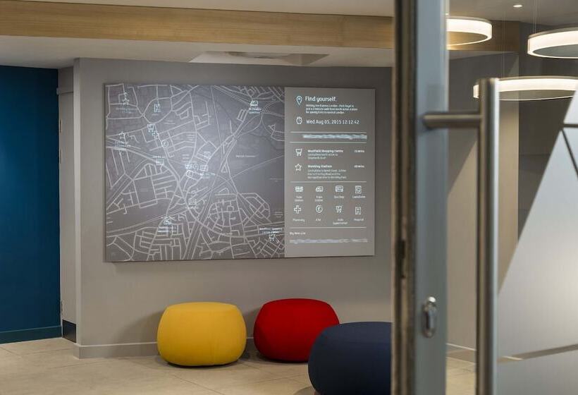 Отель Holiday Inn Express Stockport, An Ihg