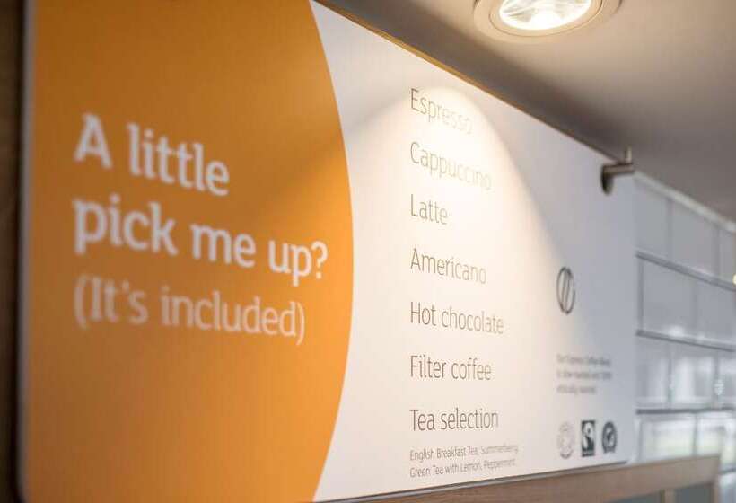 Отель Holiday Inn Express Stockport, An Ihg