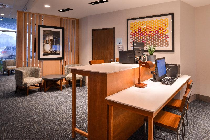 호텔 Holiday Inn Express & Suites St. Petersburg Madeira Beach, An Ihg