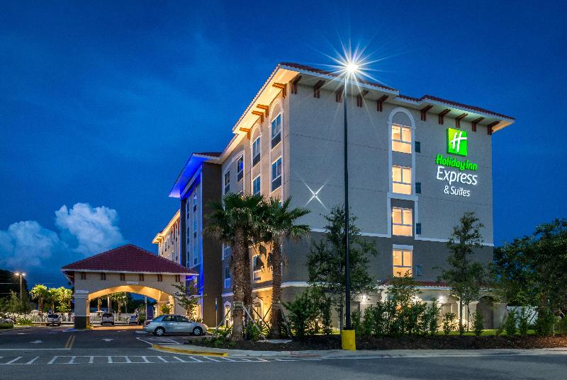 호텔 Holiday Inn Express & Suites St. Petersburg Madeira Beach, An Ihg